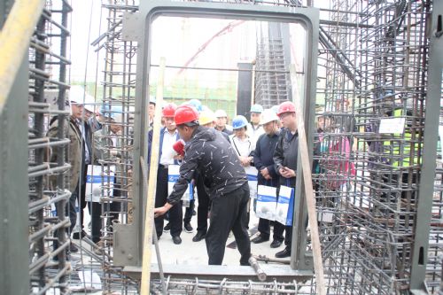 人防质监站组织对大郝家旧村改造项目人防工程观摩